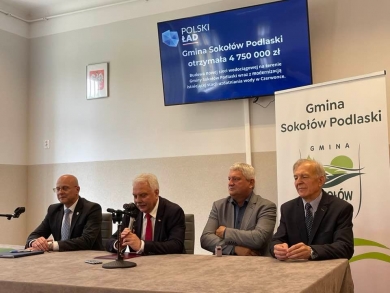 Podpisanie umowy na nowy odcinek wodociągu w Gminie Sokołów Podlaski