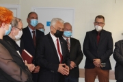 Uroczystość przekazania tomografu komputerowego dla sokołowskiego szpitala 