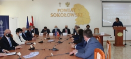 Konferencja prasowa i wręczenie symbolicznych czeków gminom w ramach naboru do Polskiego Ładu