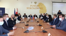 Konferencja prasowa i wręczenie symbolicznych czeków gminom w ramach naboru do Polskiego Ładu