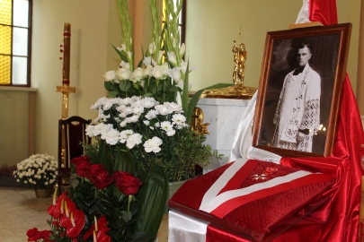 Upamiętnienie pośmiertne księdza Antoniego Łapaya